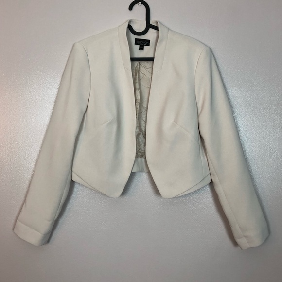 Topshop | Pale Pink Crop Blazer - Picture 3 of 7